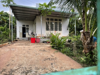 2MT 2207m2 có 300m2 thổ cư và căn nhà cấp 4, Cây Da, Bình Lộc